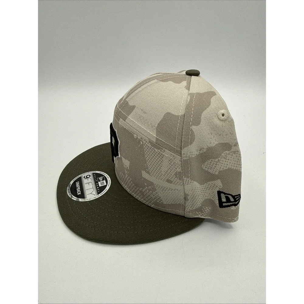 Pittsburgh Pirates New Era 2025 Armed Forces Day 9FIFTY Split Panel Snapback Hat